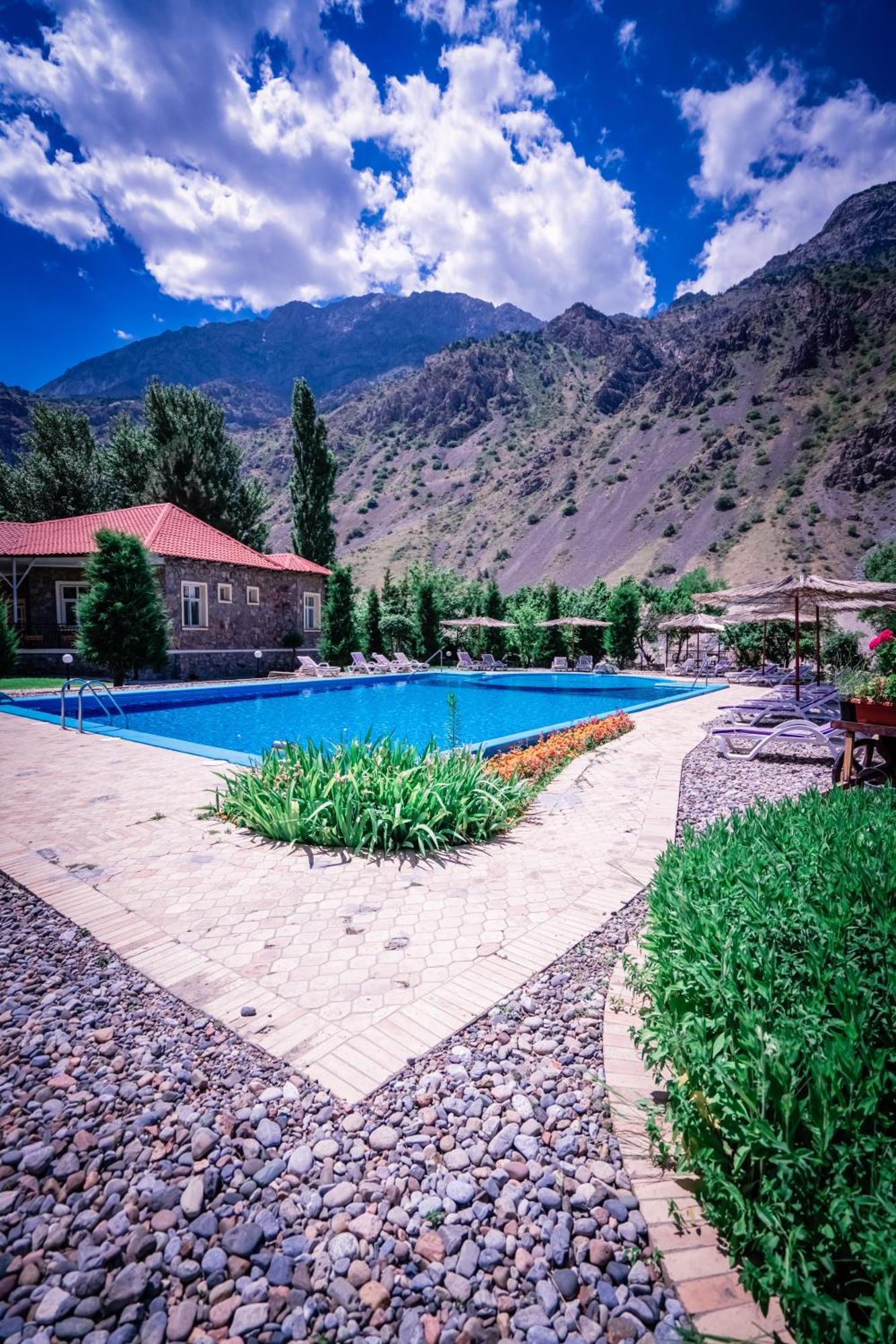 Chatcal Mountains Resort Burchmulla Dış mekan fotoğraf