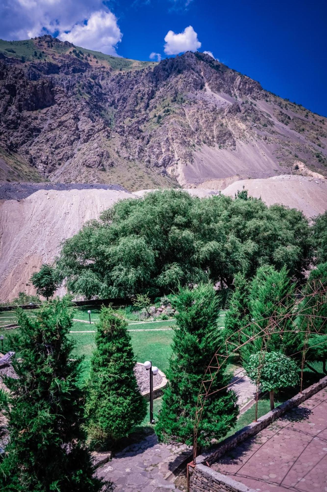 Chatcal Mountains Resort Burchmulla Dış mekan fotoğraf