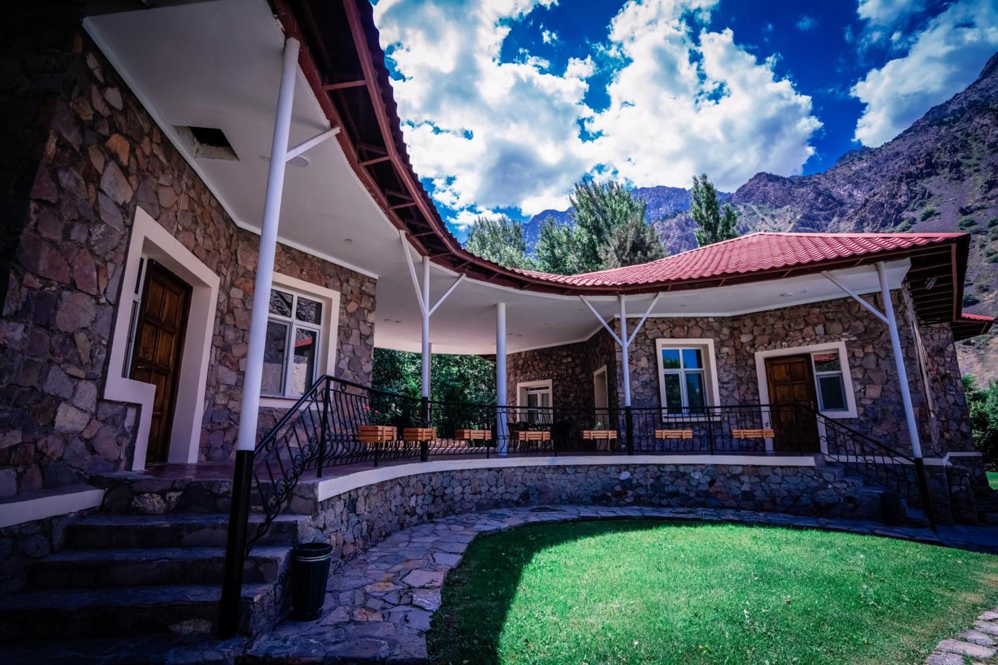 Chatcal Mountains Resort Burchmulla Dış mekan fotoğraf